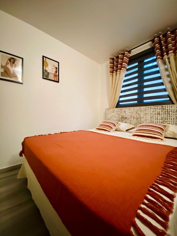 Ti Karet - Charmant Logement Avec Jacuzzi Et Vue Mer Terre-De-Haut Dış mekan fotoğraf